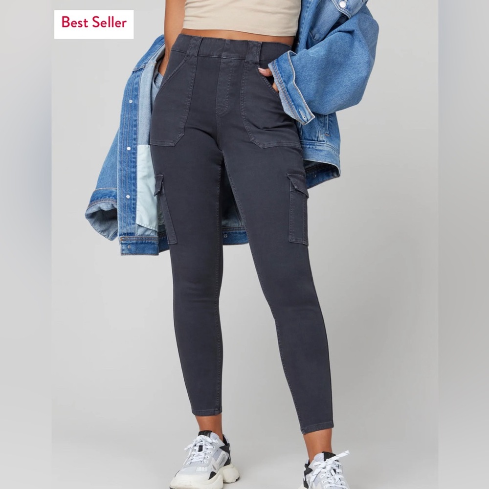 NWT Spanx pull on stretch twill ankle cargo pant in washed black, sz XL, 😎